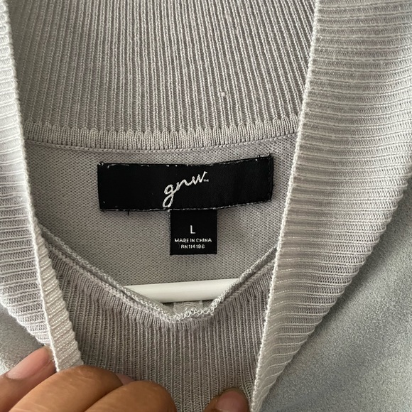 Gnw women’s soooooft top - Picture 2 of 2